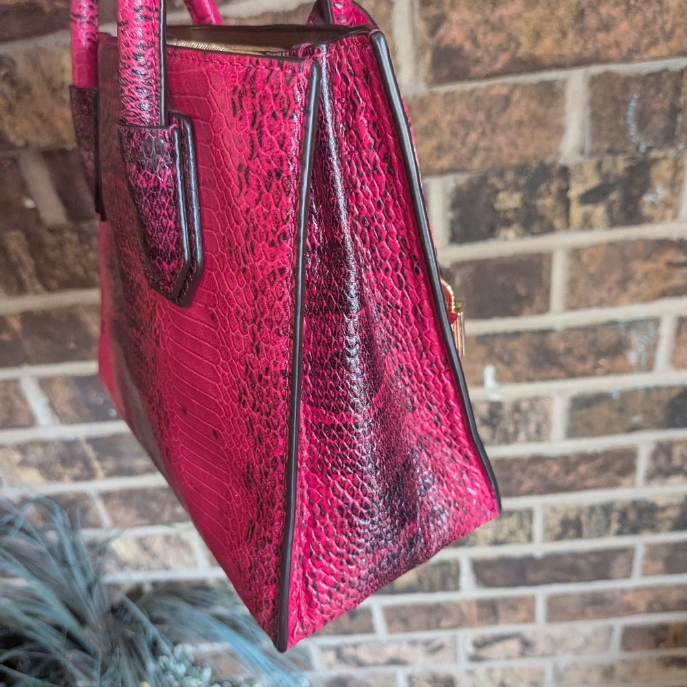 MICHAEL KORS Mercer Hot Pink Python Embossed Leat… - image 4